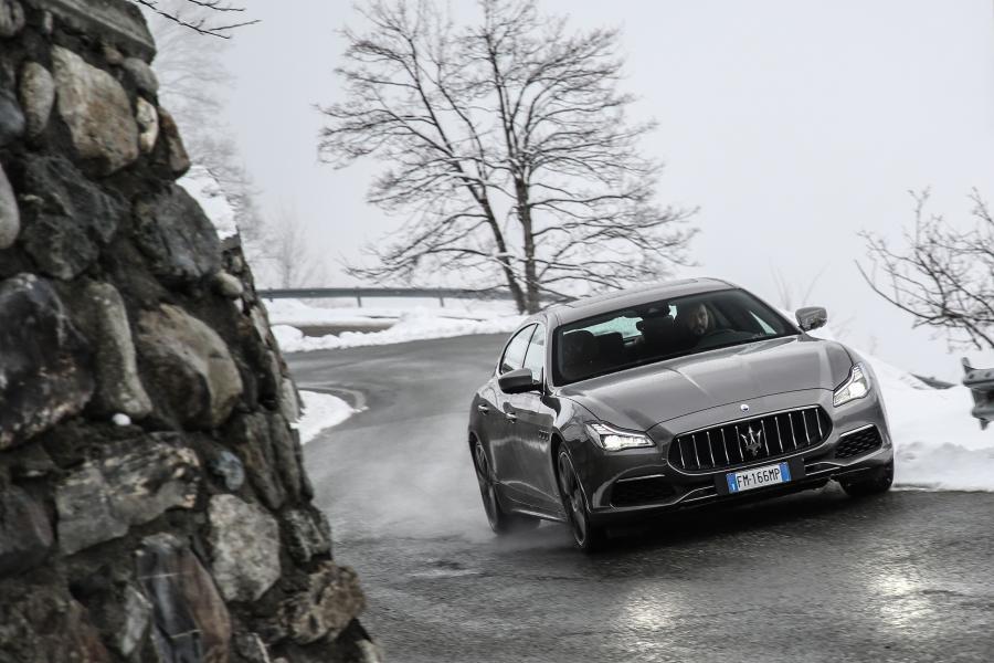  Maserati Quattroporte S Q4 GranLusso (M156) 2017 года  (фото 14 из 62)